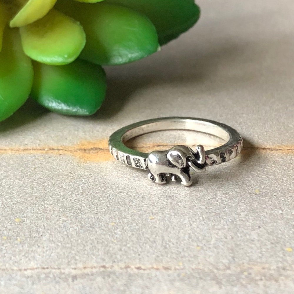 Tiny Dainty Silver Elephant Minimalist Boho Ring 7 - Picture 2 of 8